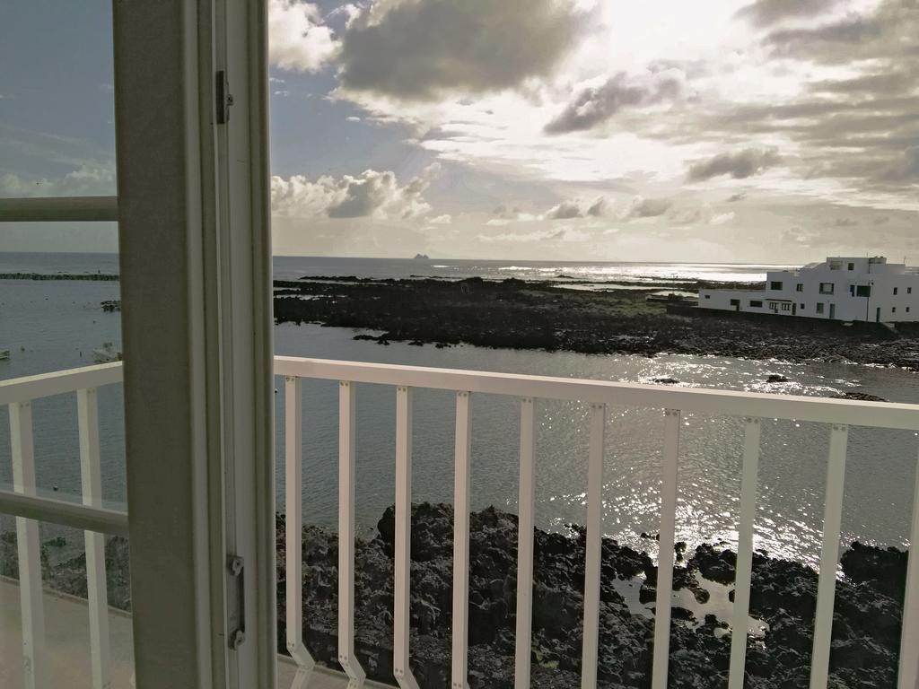 Perla Del Atlantico Apartment Orzola Luaran gambar